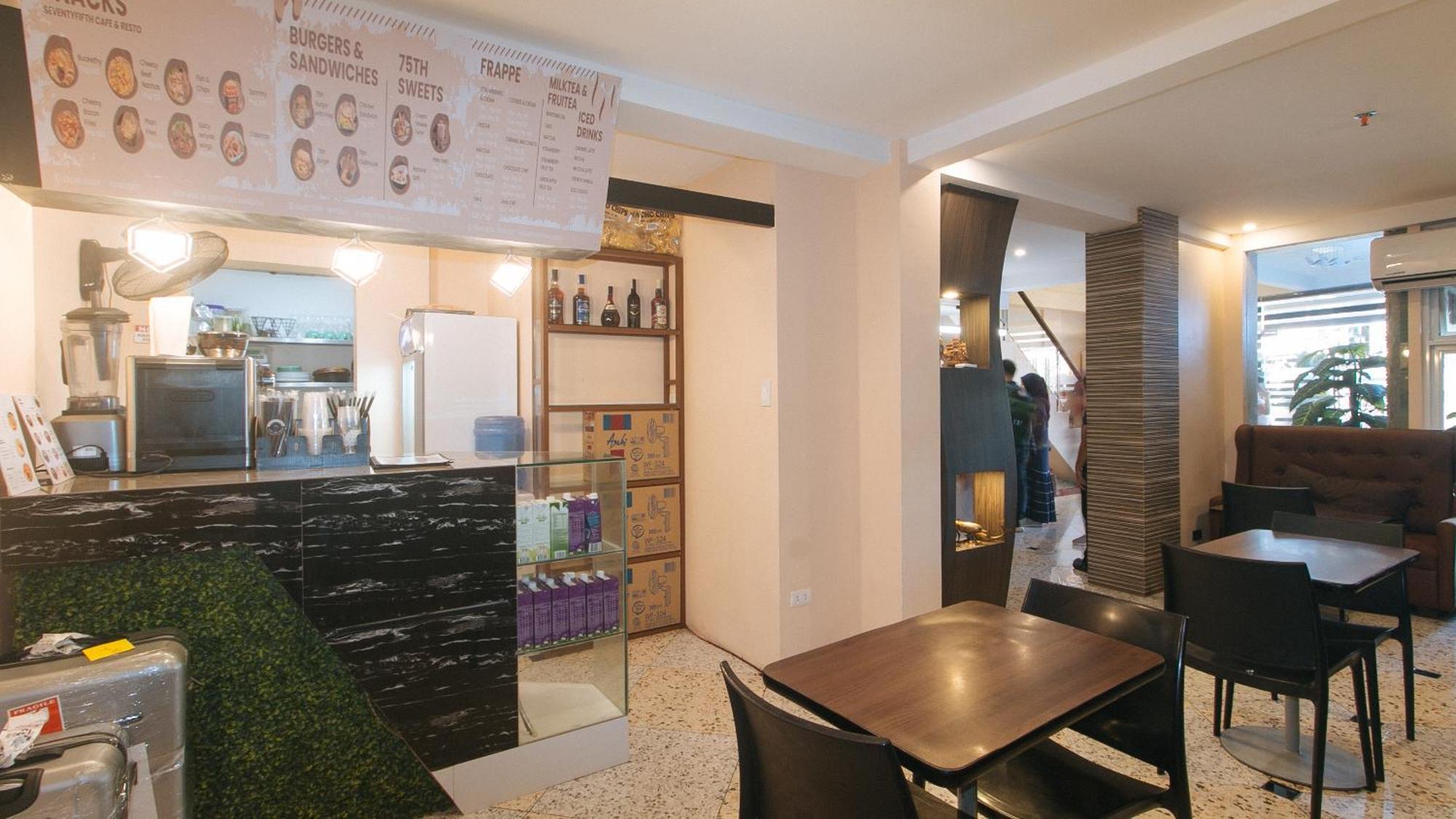Reddoorz Plus At Seventy Five Inn Near Manila Airport Paranaque City Εξωτερικό φωτογραφία