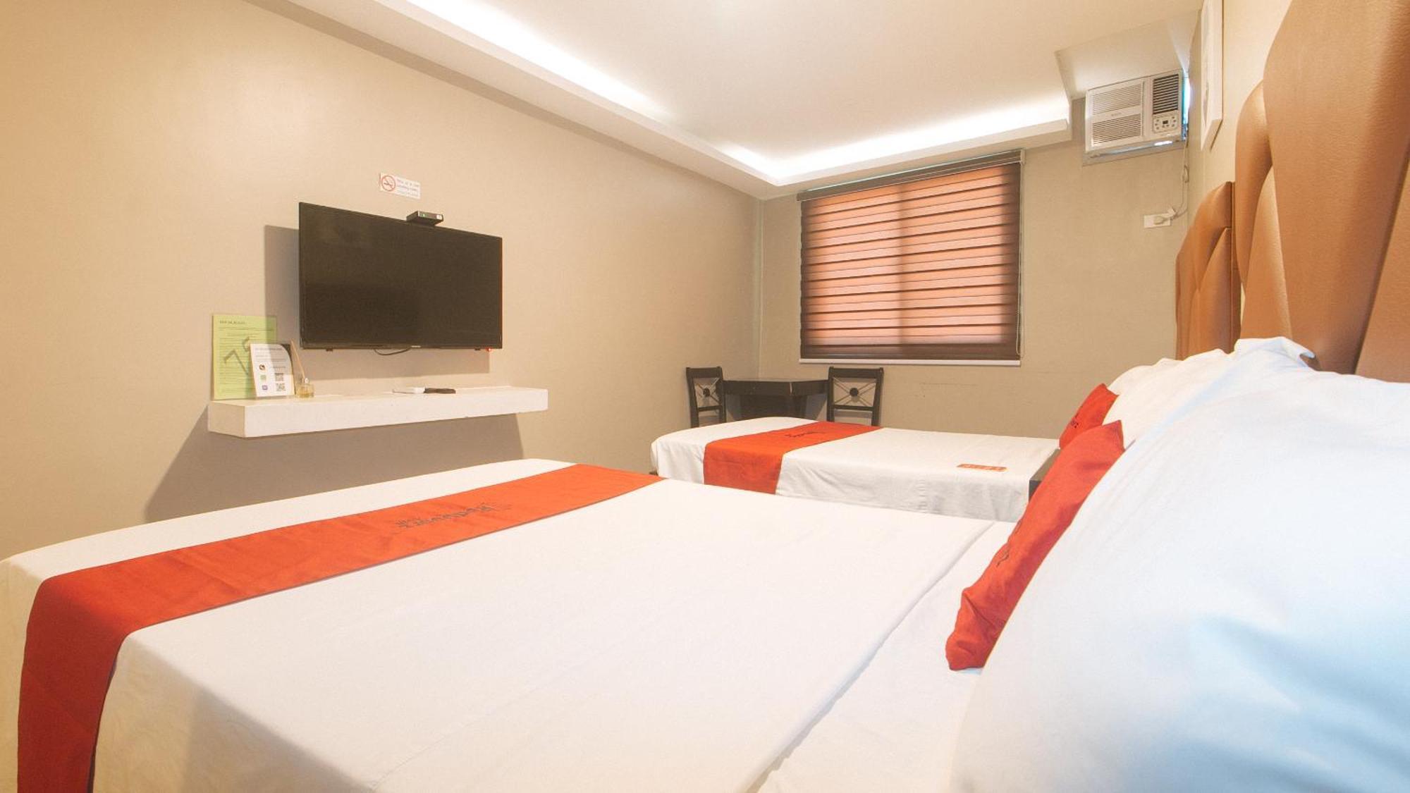Reddoorz Plus At Seventy Five Inn Near Manila Airport Paranaque City Εξωτερικό φωτογραφία